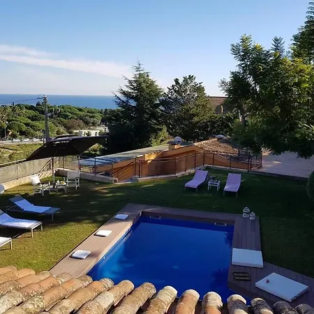 Casa Soleada, A 30 Km De Barcelona Y A 15 Min A Pie De La Playa Villa *