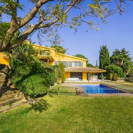 Casa Soleada, A 30 Km De Barcelona Y A 15 Min A Pie De La Playa Villa *