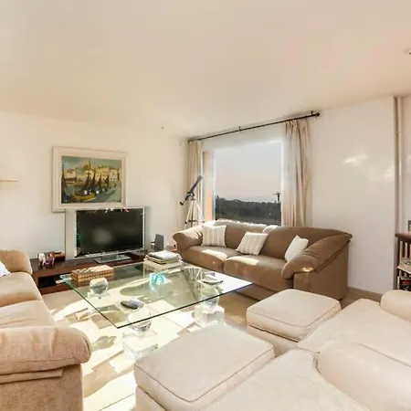 Casa Soleada, A 30 Km De Barcelona Y A 15 Min A Pie De La Playa